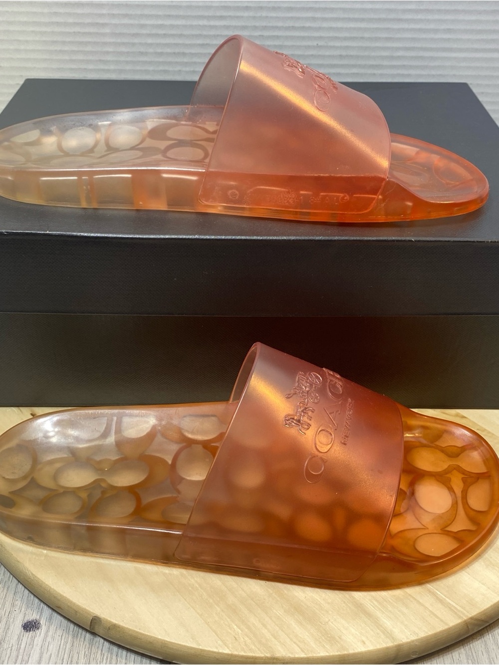 Coach Orange Rubber Slides Sandals Slip-On Women’s US 8 Ulyssa Embossed Soles
